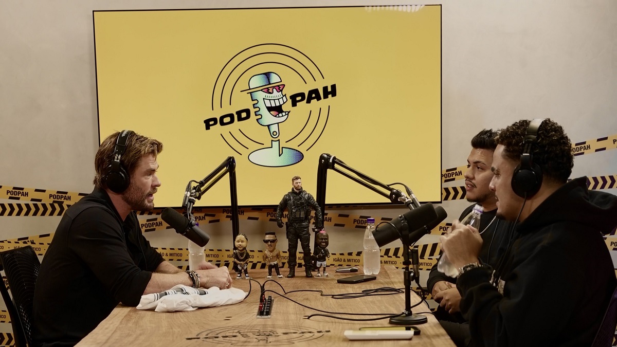 Ator Chris Hemsworth divulga “Resgate 2” em entrevista exclusiva ao Podpah Podcast