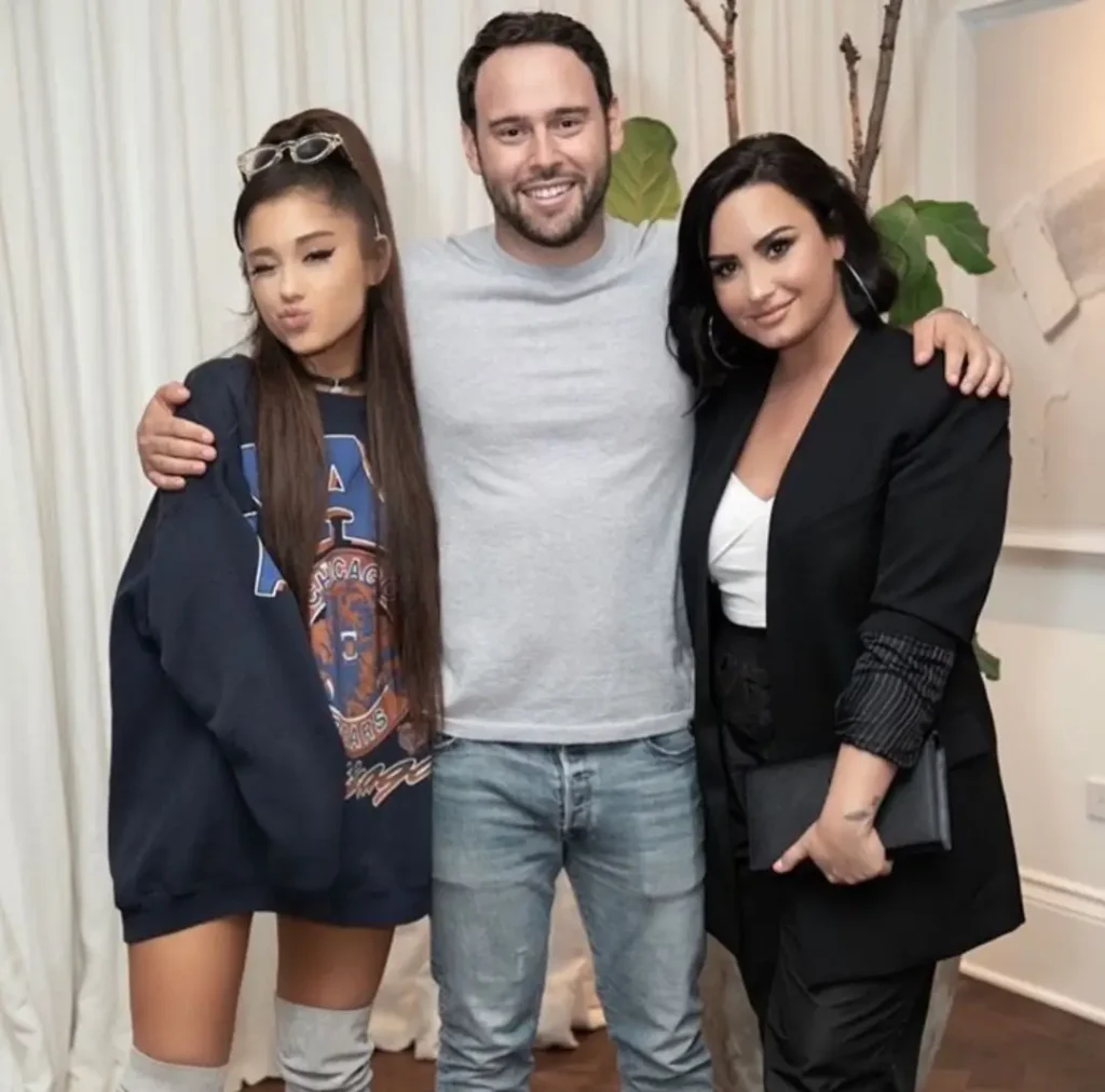 Karma Ariana Grande E Demi Lovato Rompem Scooter Braun Csp 8062